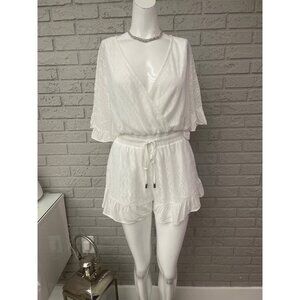 Blue Blush Women White Ruffle Sleeve Lace Romper Size S